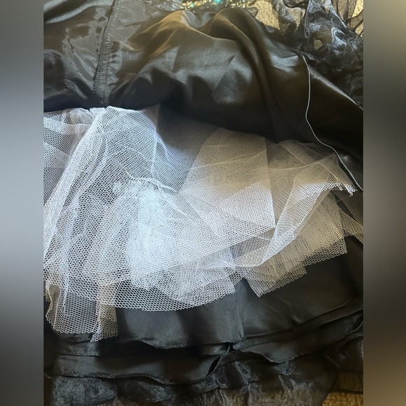 Fiesta Dress Size M - Picture 7 of 10